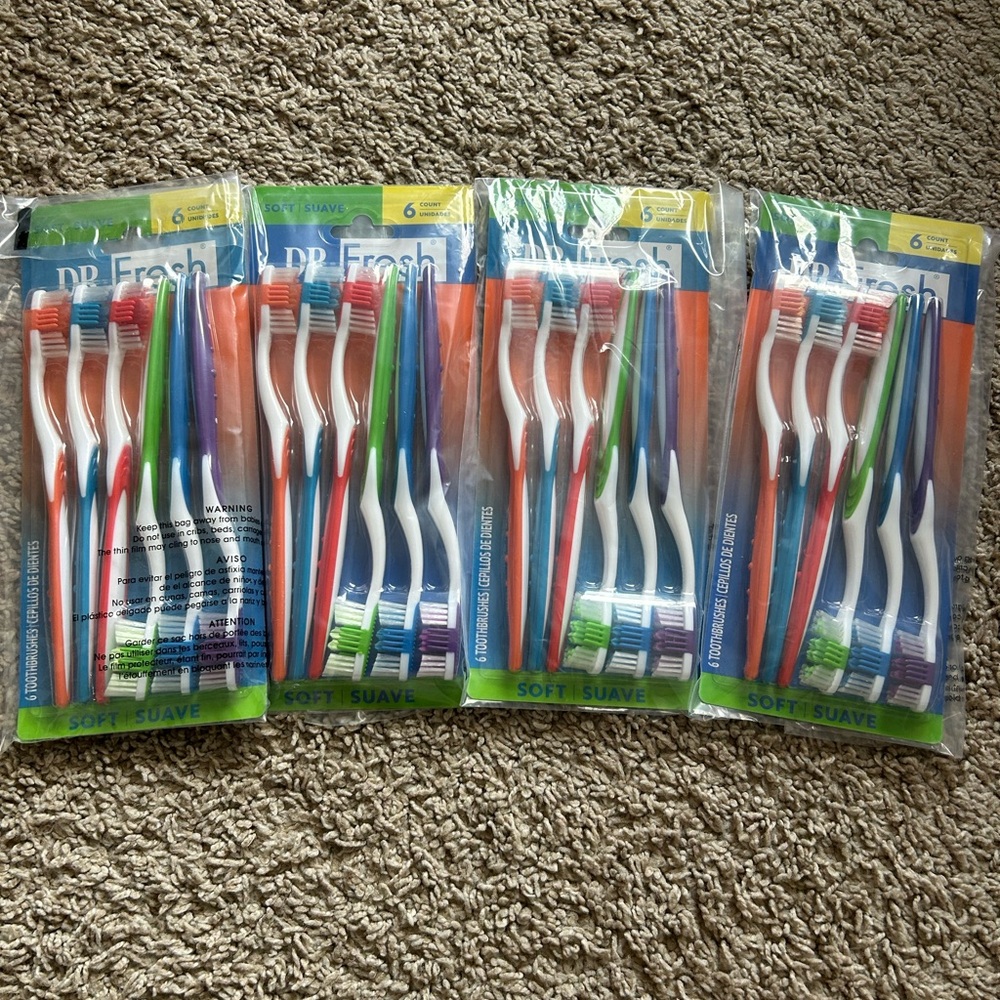 Dr. Fresh Soft Toothbrush Set - Multicolor, Set of 4 Packs
